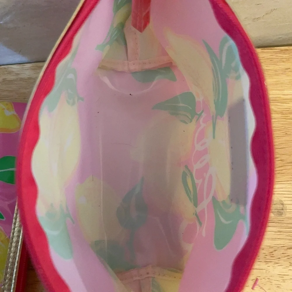 2 Lilly Pulitzer Estée Lauder Vibrant Pink and Lemon Cosmetic Bag Duo